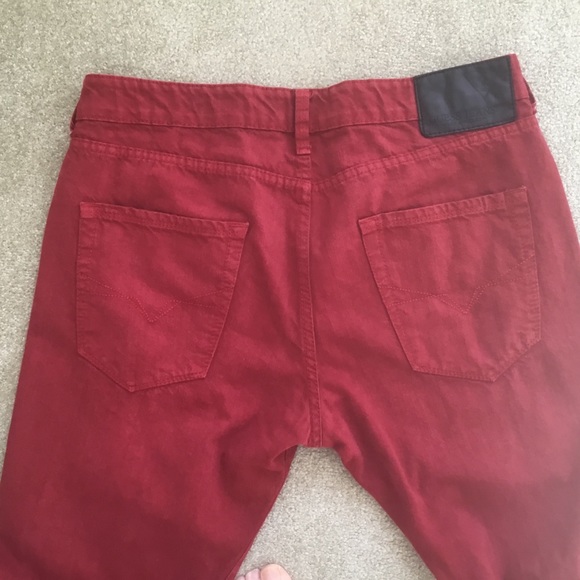 Guess | Men’s jeans, size 33, straight cut, red, 100% cotton. Great cond… - Picture 3 of 5